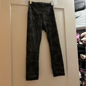 Cropped Lululemon Leggings